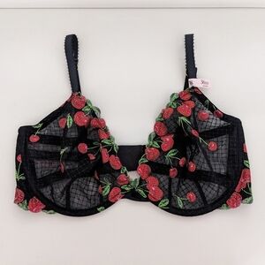 NWT! Victoria's Secret Very Sexy Low Cut Demi Bra Cherry Embroidery Black 36DD